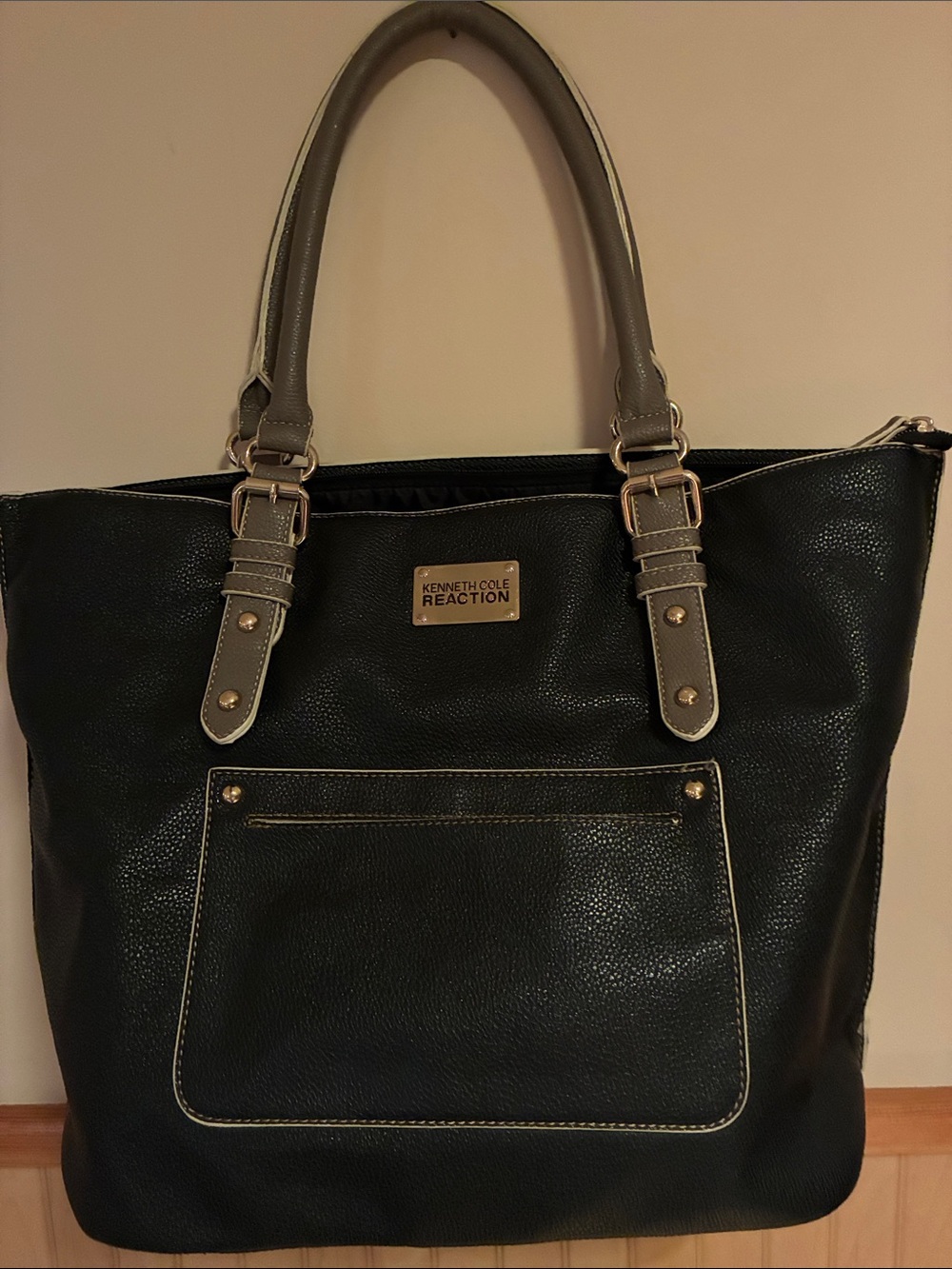 Kenneth Cole Reaction Black Tote with Gray Handles